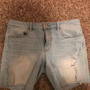 American Eagle shorts. Size 14.